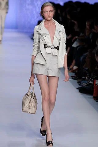 Look 8
